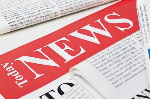 Gnéithe Méadar trí phas Watt-uair an chloig